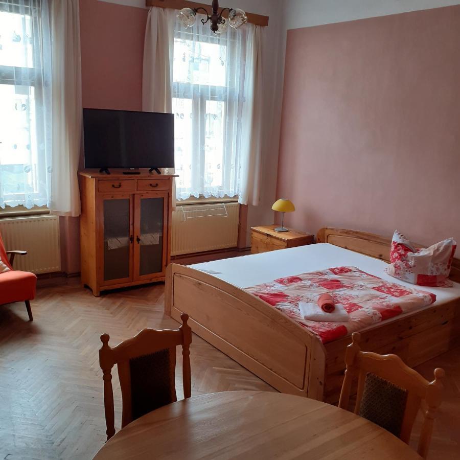 Apartma Františkovy Lázně Exterior foto